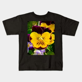 Yellow & Purple Pansy Kids T-Shirt